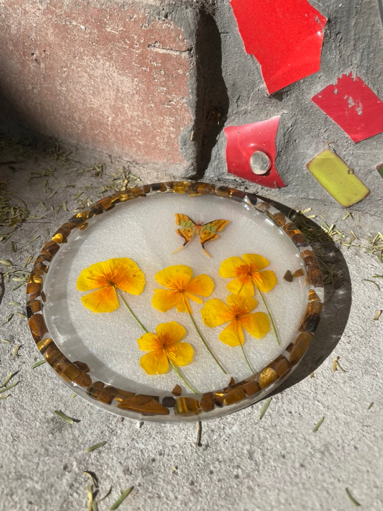 Desert Vibes Circle Tray with Gemstones