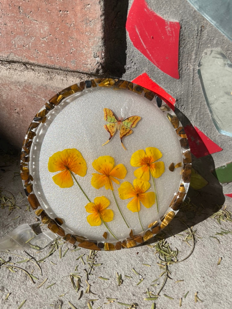 Desert Vibes Circle Tray with Gemstones